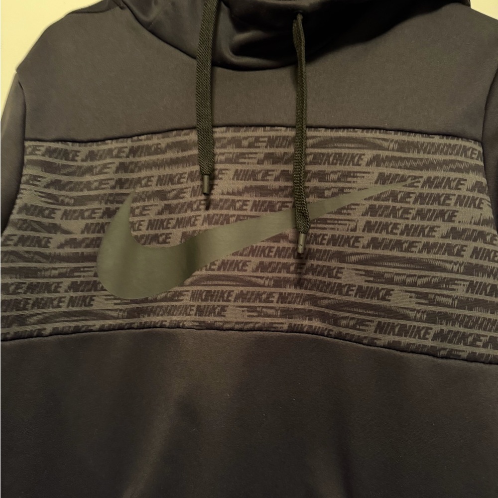 Nike Men's Black Hoodie - Picture 2 of 2